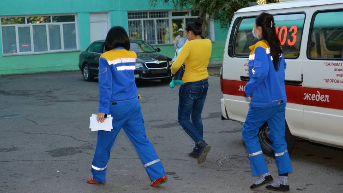 Кентауда фаст-фудтан уланған 92 тұрғынның 17-сі ауруханадан шықты