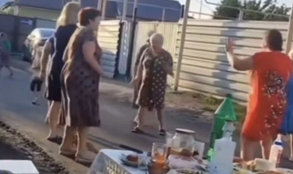 Асфальт-той обсуждают в сети