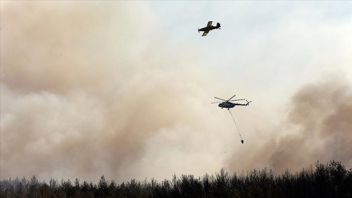 Сильный лесной пожар тушат на турецком курорте, началась эвакуация
