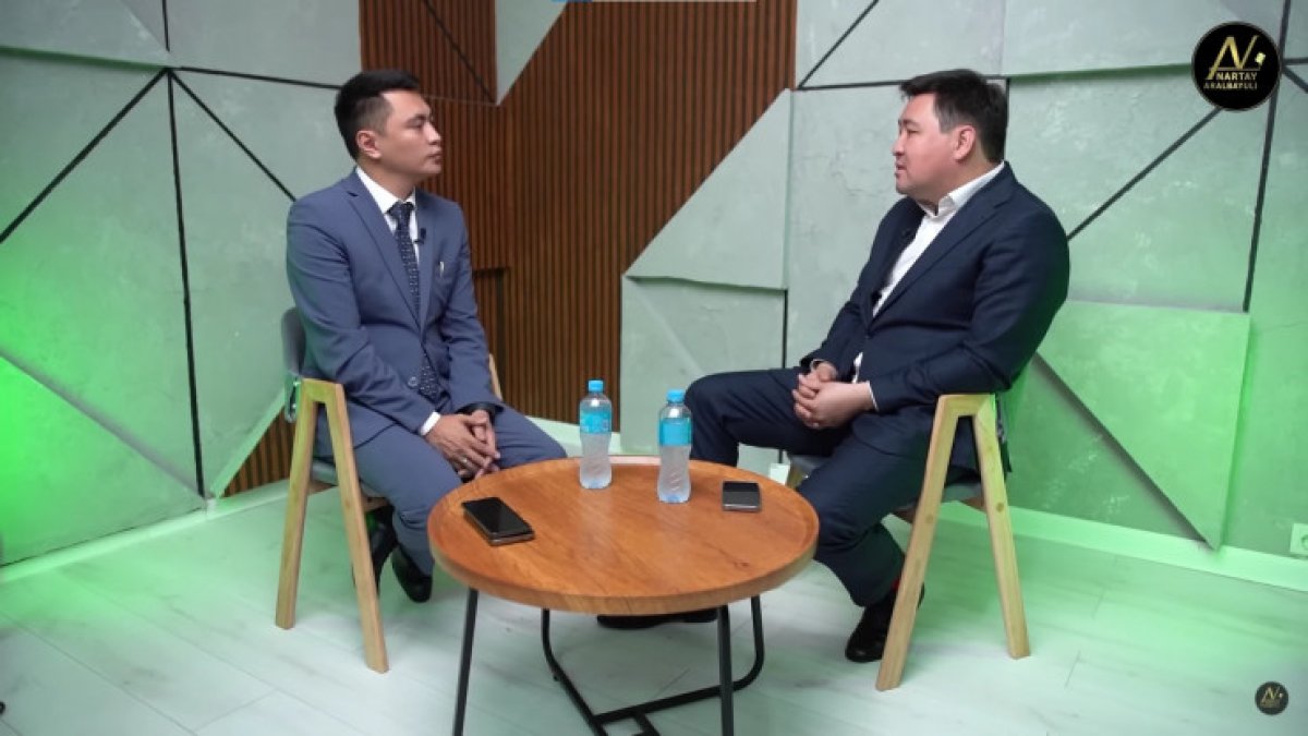 "3 миллион доллар". Дәулет Мұқаев депутаттық орын туралы айтты