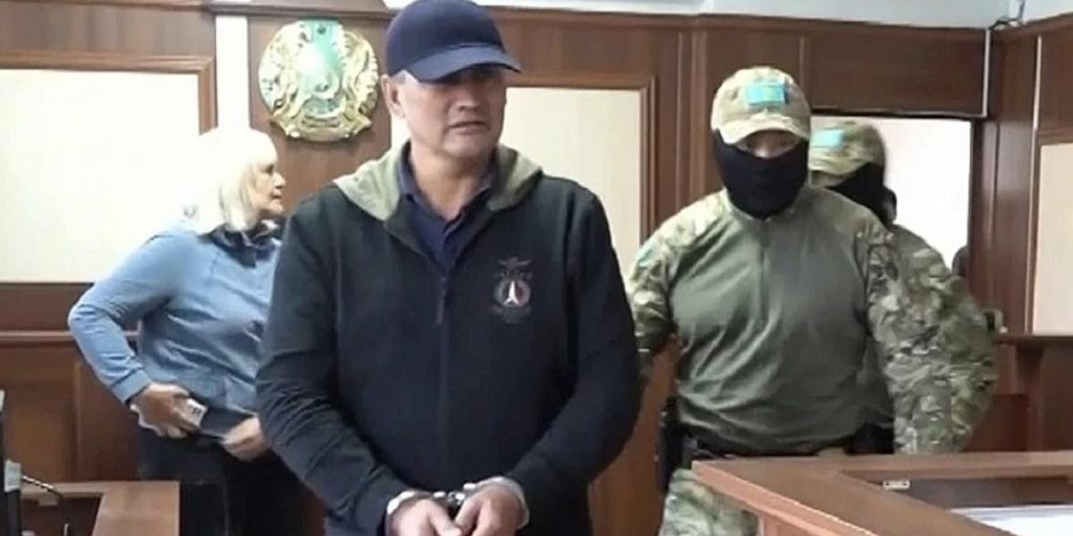 Экс-генерал Кудебаев попросил оштрафовать его за побег из страны