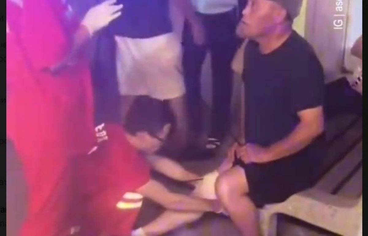 Мужчину ранили из лука в столичном парке