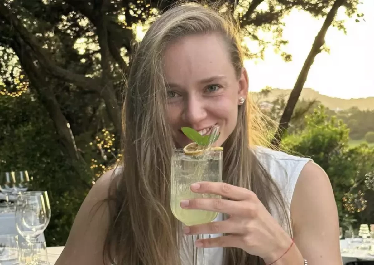 Елена Рыбакина Италиядағы демалып жатыр