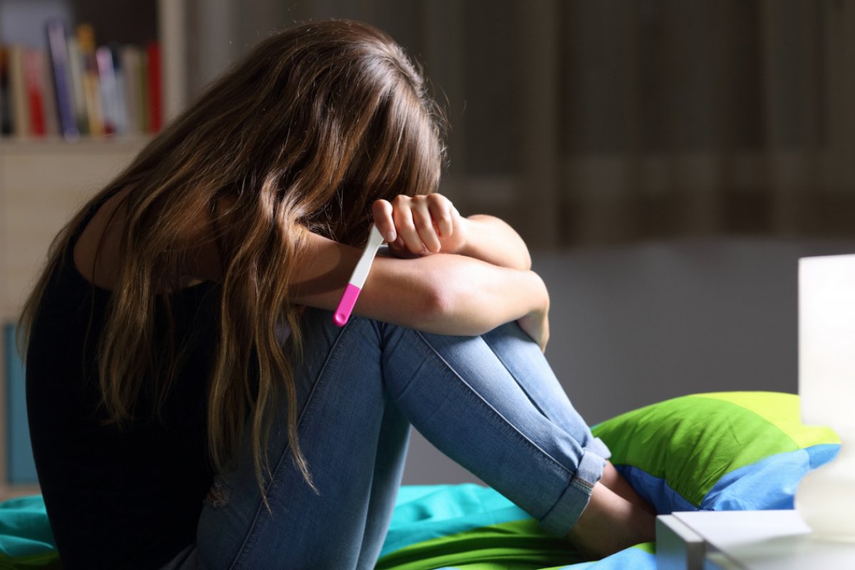 14-летнюю девочку изнасиловали в Петропавловске