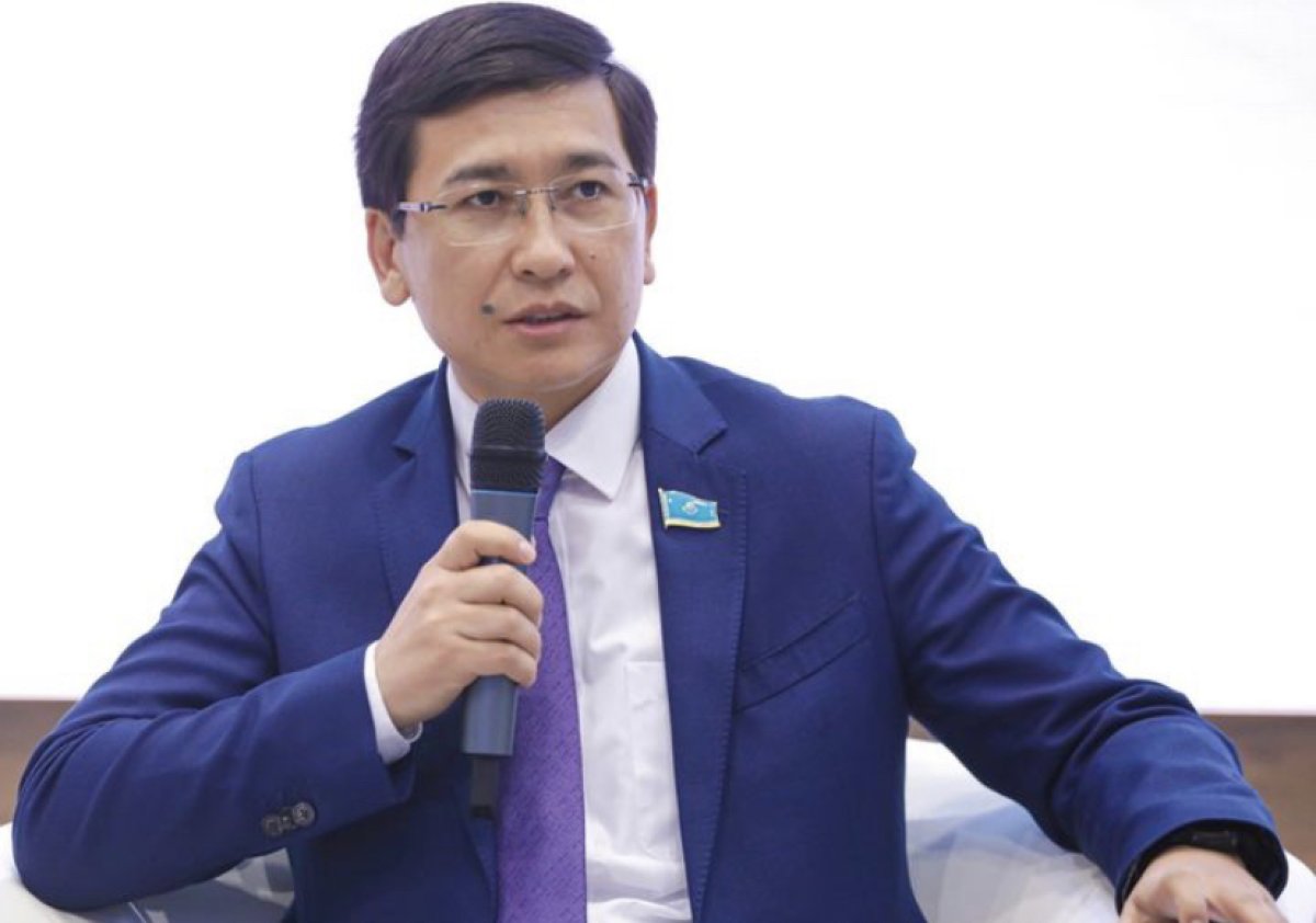 Асхат Аймагамбетов зарегистрировался в Threads