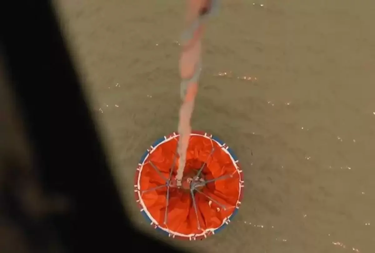 Каспий теңізінің жағалауындағы қамыс өртіне тікұшақпен 162 тонна су төгілді