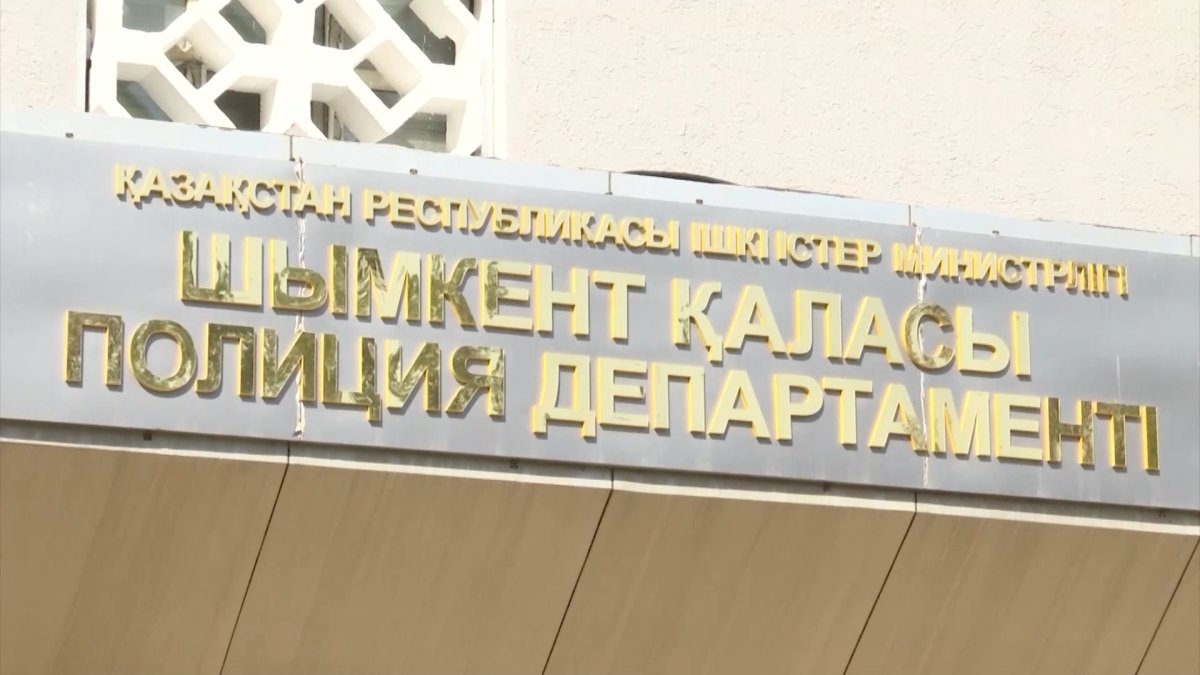 Шымкенттік тұрғын досының беделін түсіретін ақпаратты таратпау үшін 100 000 доллар талап еткен