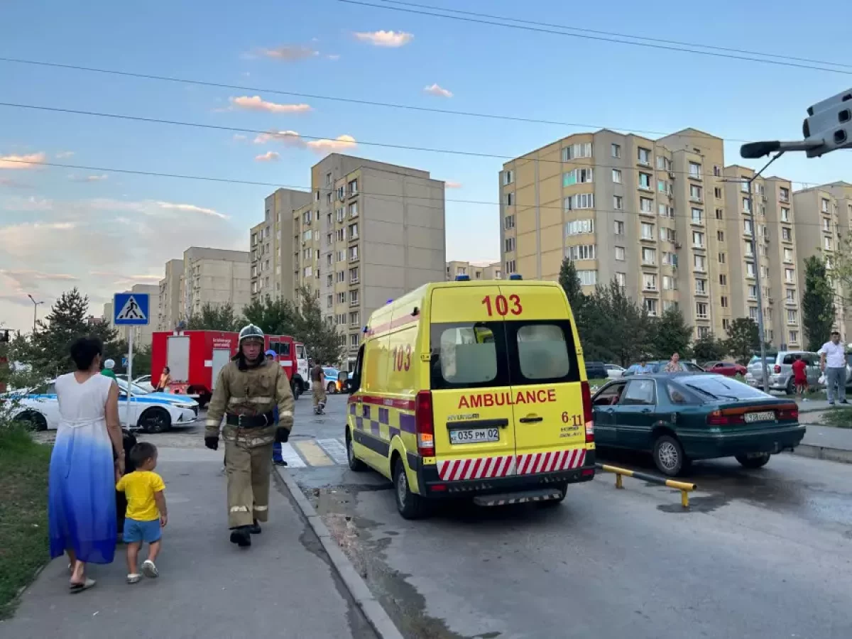 Ақкенттегі өрт: зардап шеккен бір әйел қайтыс болды