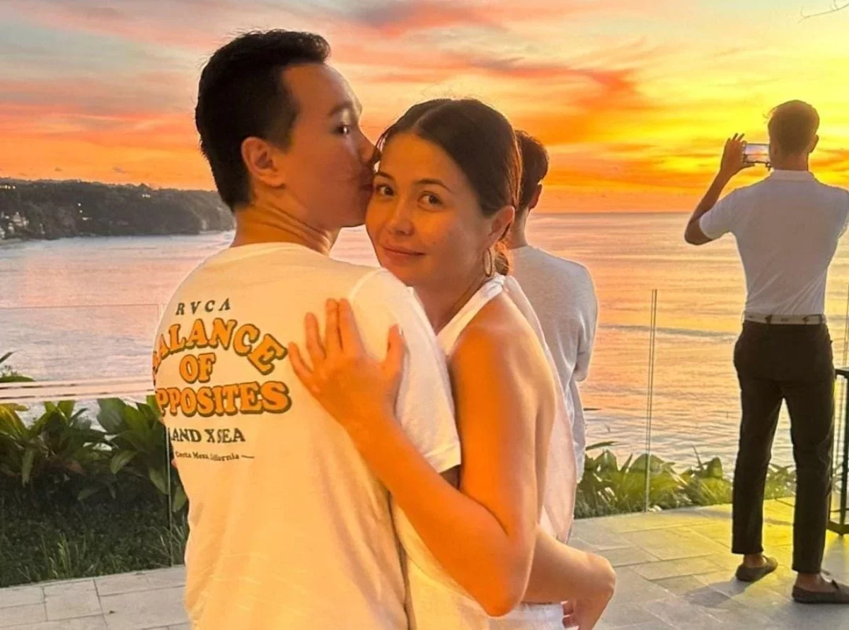 "Шәй құймаймын, орамал тақпаймын": Әсел Сәдуақасова қандай келін екенін айтты