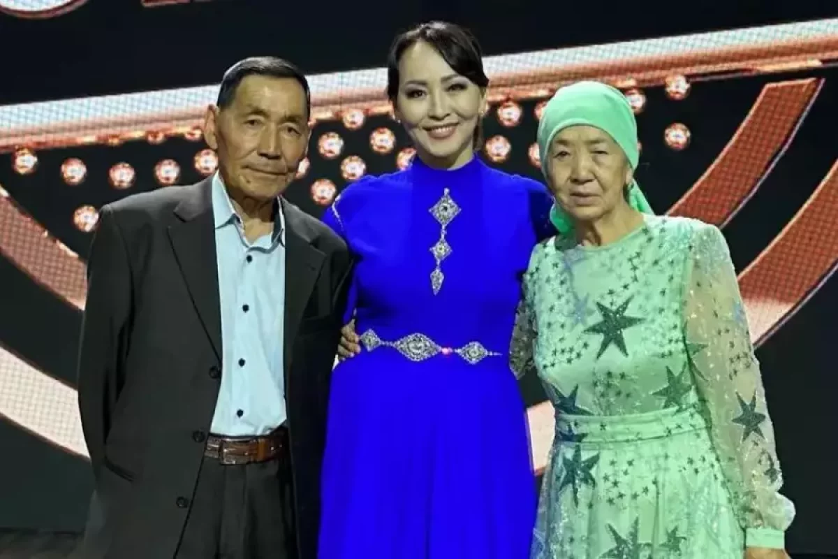 "Соңғы сапарға шығарып сала алмадым". Айгүл Иманбаева әкесіне жантебірентер жазба арнады