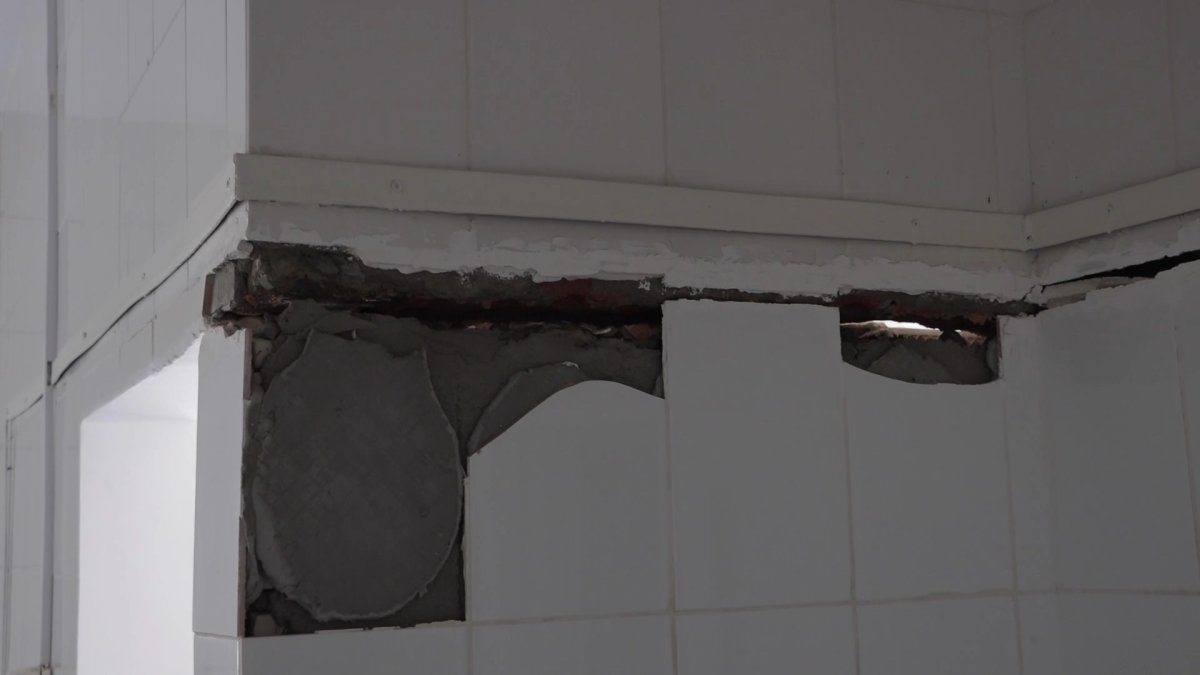 Атырауда апатты балабақшаның ата-аналары мен тәрбиешілері шу шығарды