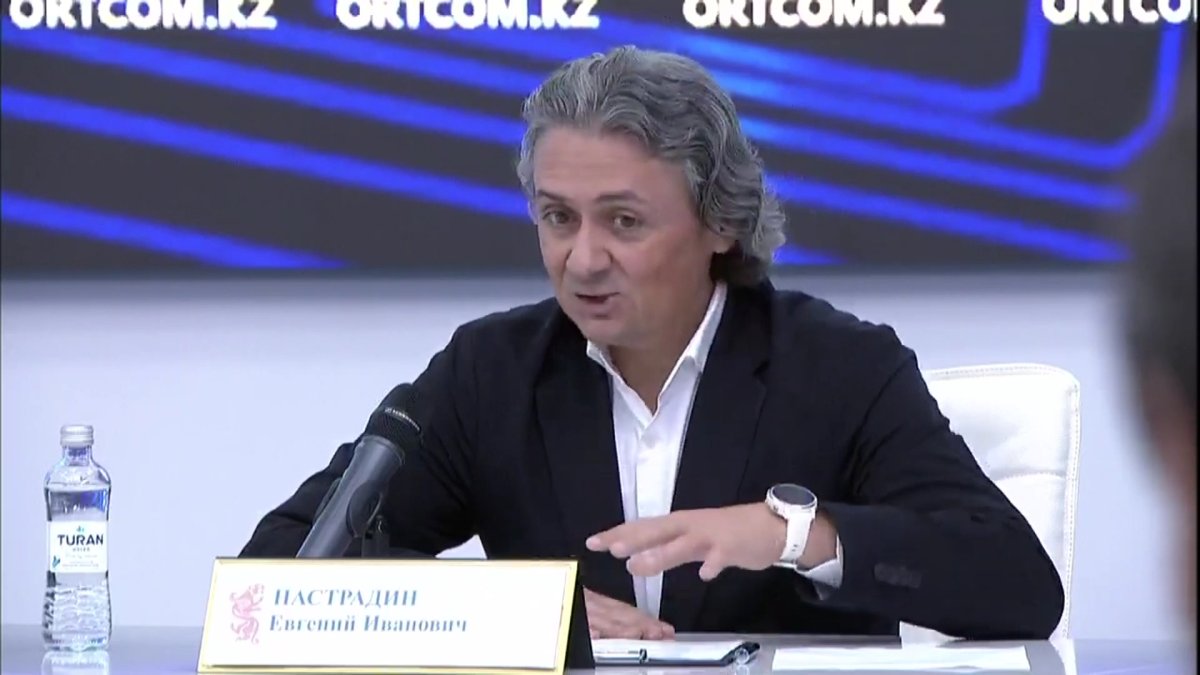 Сотовые операторы объяснили причину высоких тарифов