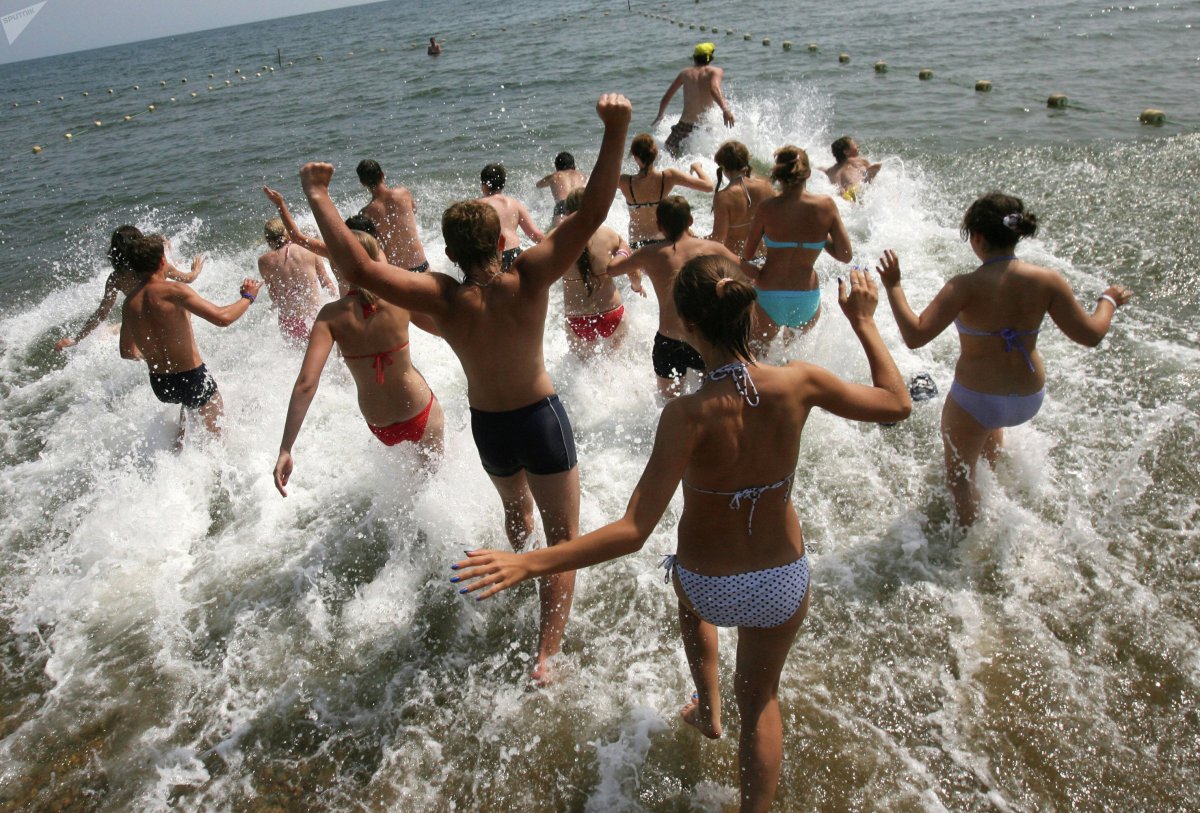 Грубые нарушения в детских лагерях Шымкента выявили прокуроры