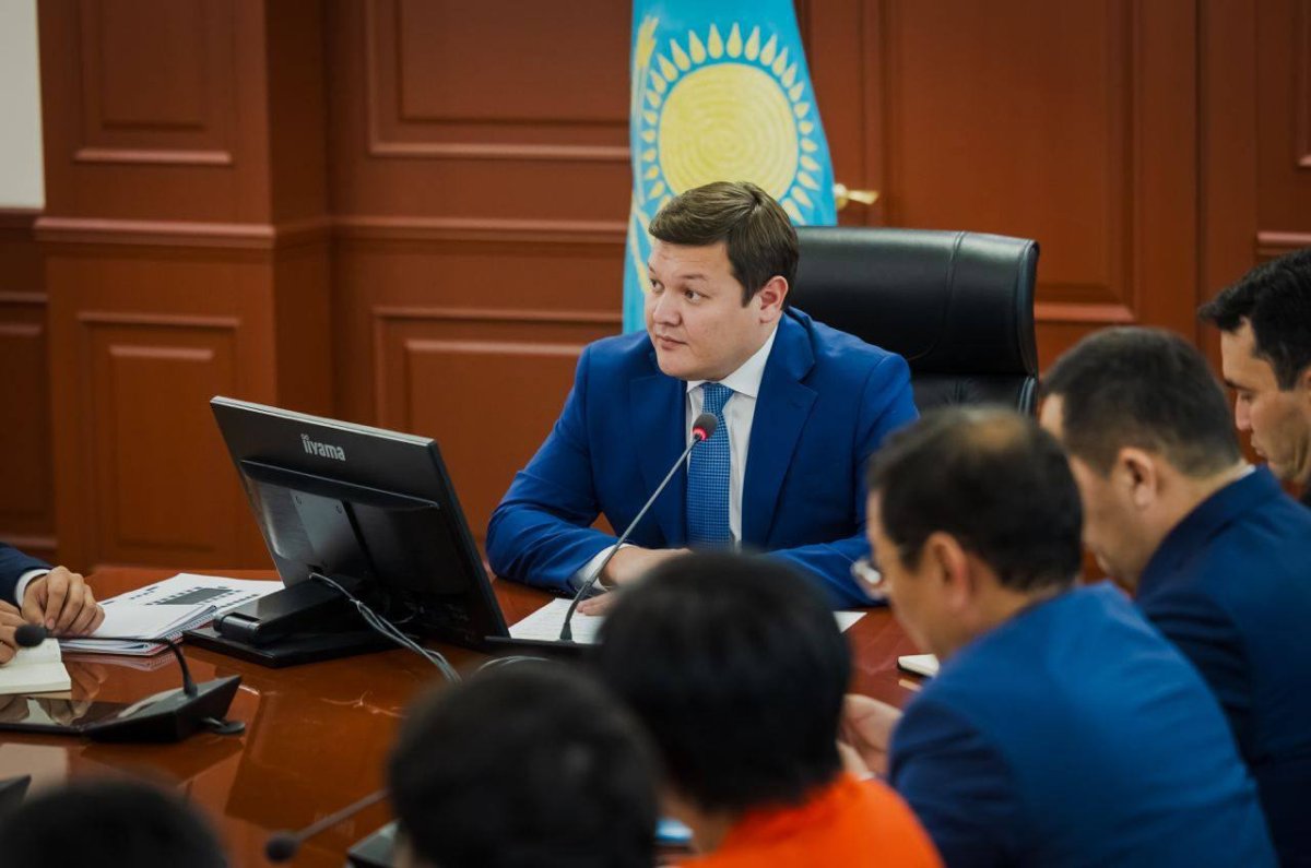 Громкие кинопремьеры прошли мимо наших зрителей из-за отсутствия дубляжа на казахском языке, - Асхат Оралов