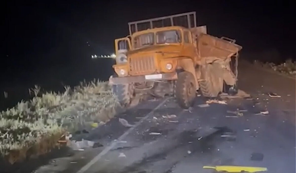 «Екеуі де сөйлеп жатты»: Алматы облысында болған жол апатынан жәдел жәрдем қызметкерлері көз жұмды