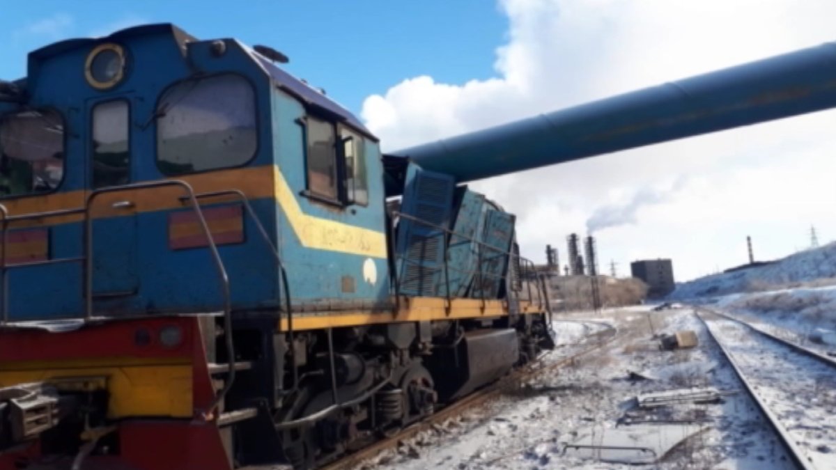 "Миттал должен покинуть Казахстан", - аманатовцы требуют разорвать отношения с владельцем АМT