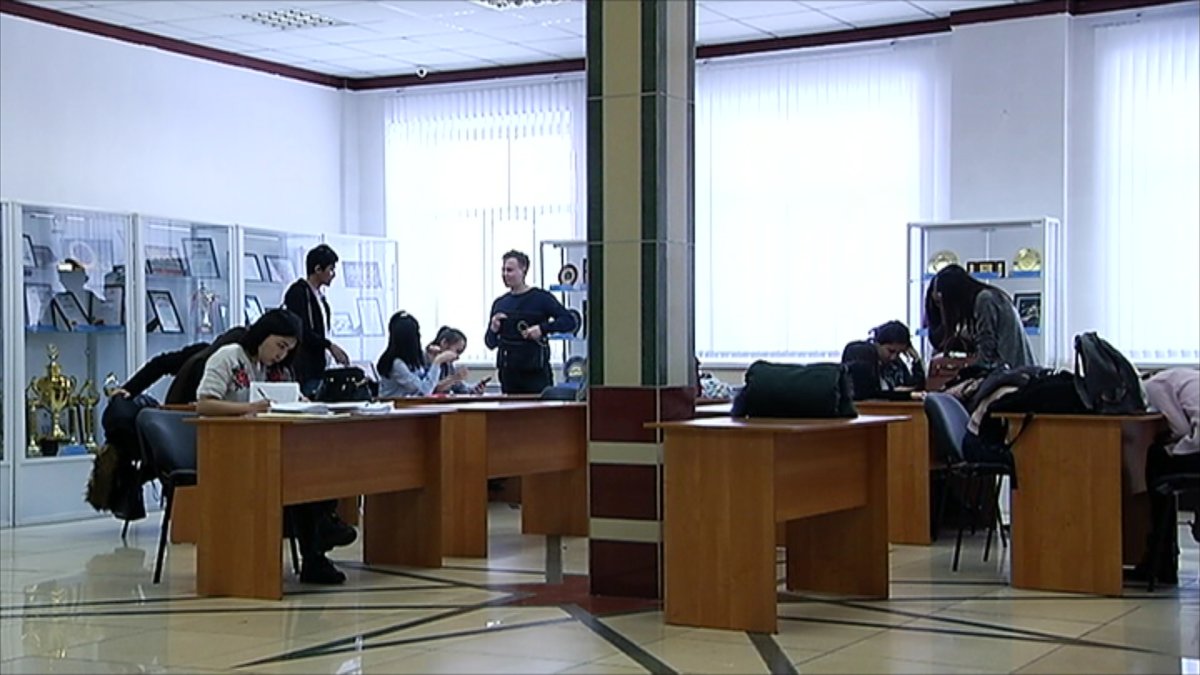 С 1 сентября студентам бакалавриата, магистратуры и докторантуры повысят стипендии