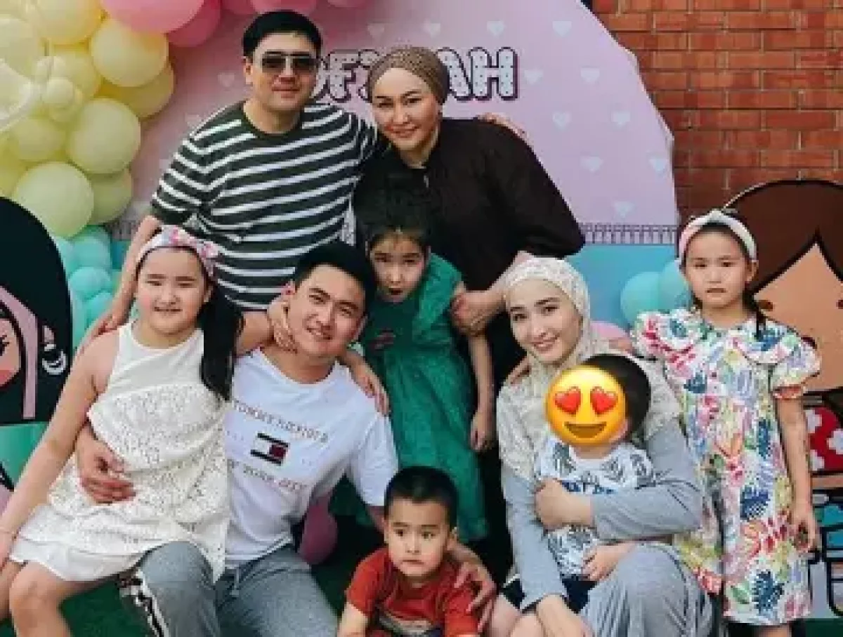 "Сенбедім". Төреғалидің әйелі Толқын тұңғыш қызының диагнозын естігенде қандай күйде болғанын айтты