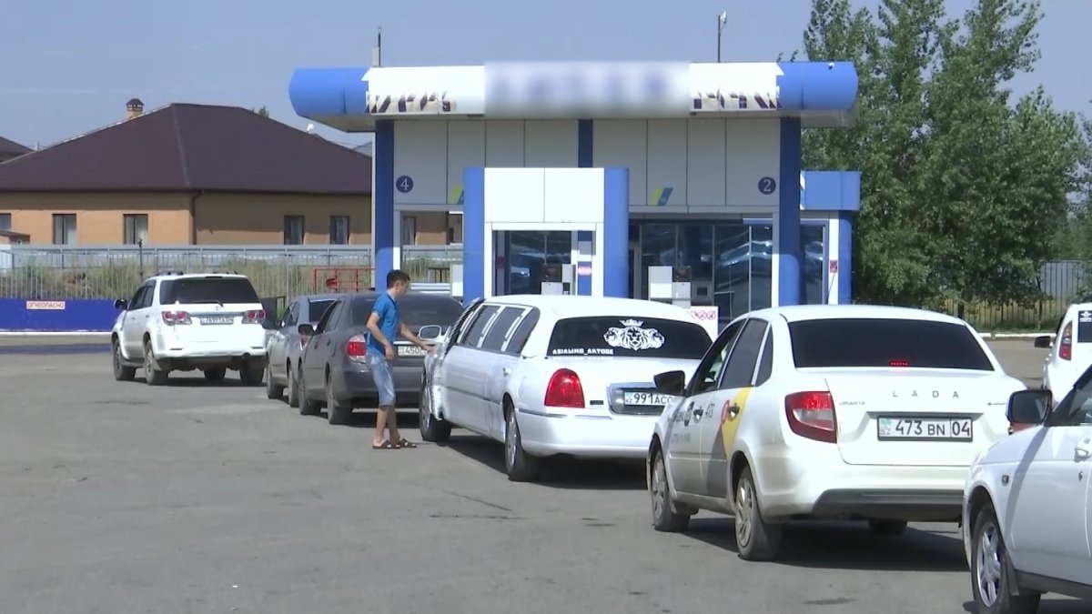 Актюбинские чиновники рассказали, как намерены решать вопрос с дефицитом сжиженного газа