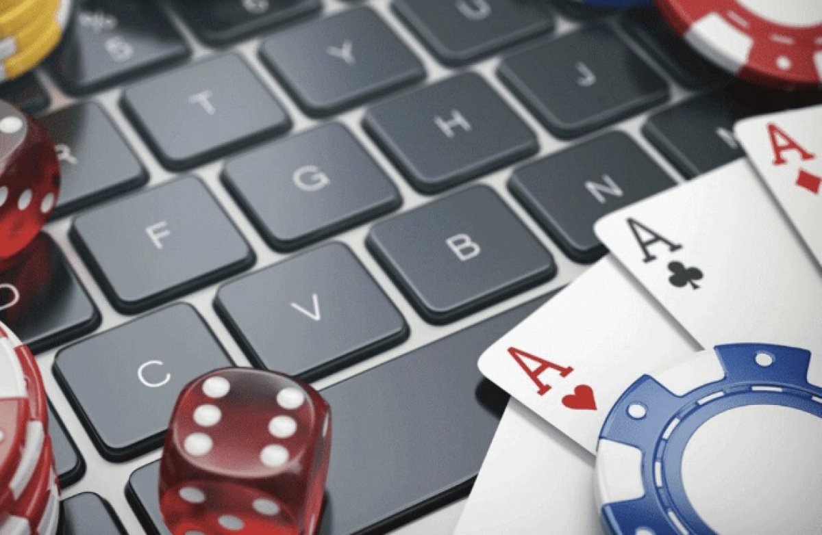 Играли даже несовершеннолетние: онлайн-казино «накрыли» в Казахстане