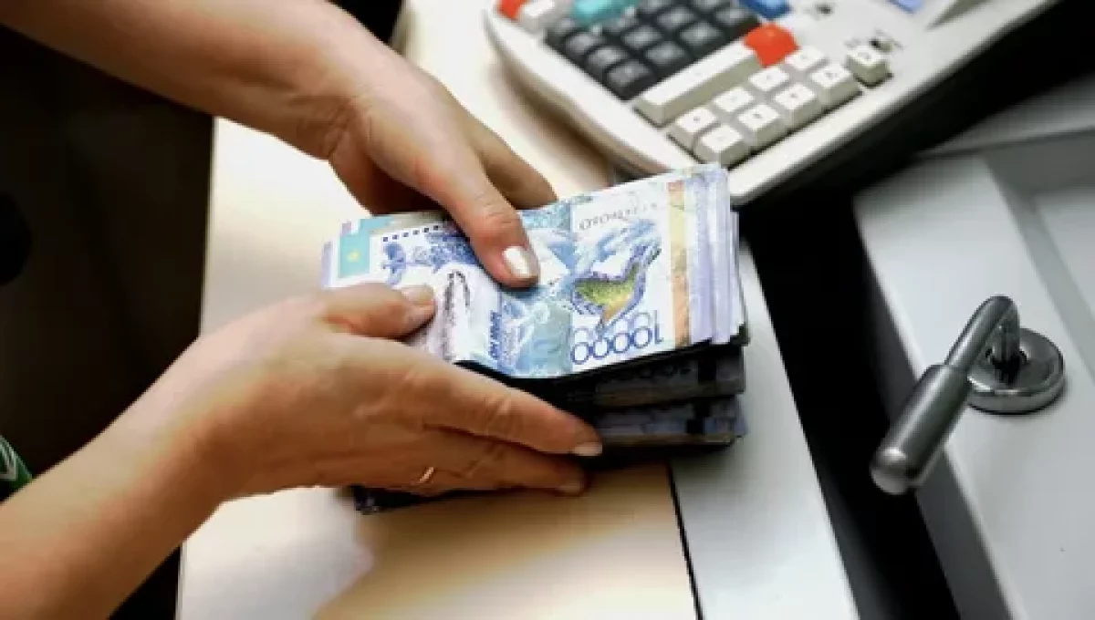 Жастарға жеңілдікпен несие беру: 5,3 мыңнан астам өтінім түсті