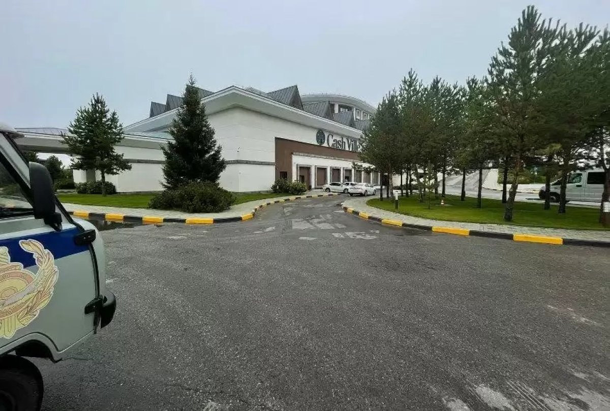 "Бомба в казино Борового": почти 400 человек эвакуированы