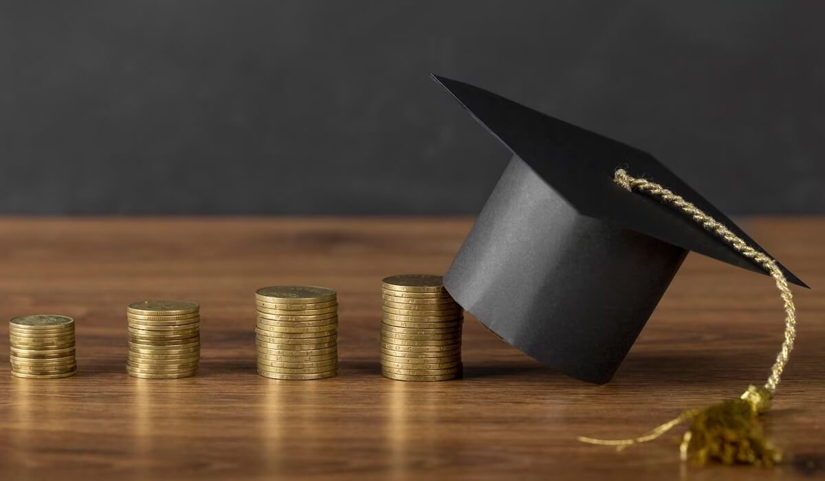 Студенттердің стипендиясы екі есеге артады