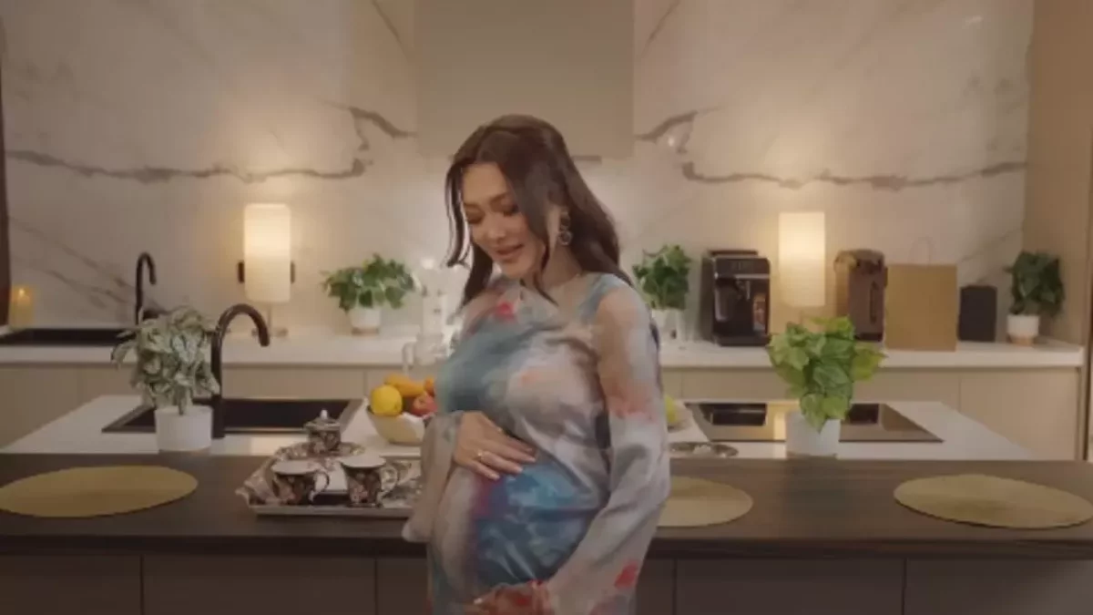 "Аман-есен бауырыңа ал": Ләйлә Сұлтанқызы Ерке Есмахан мен Раимды құттықтады