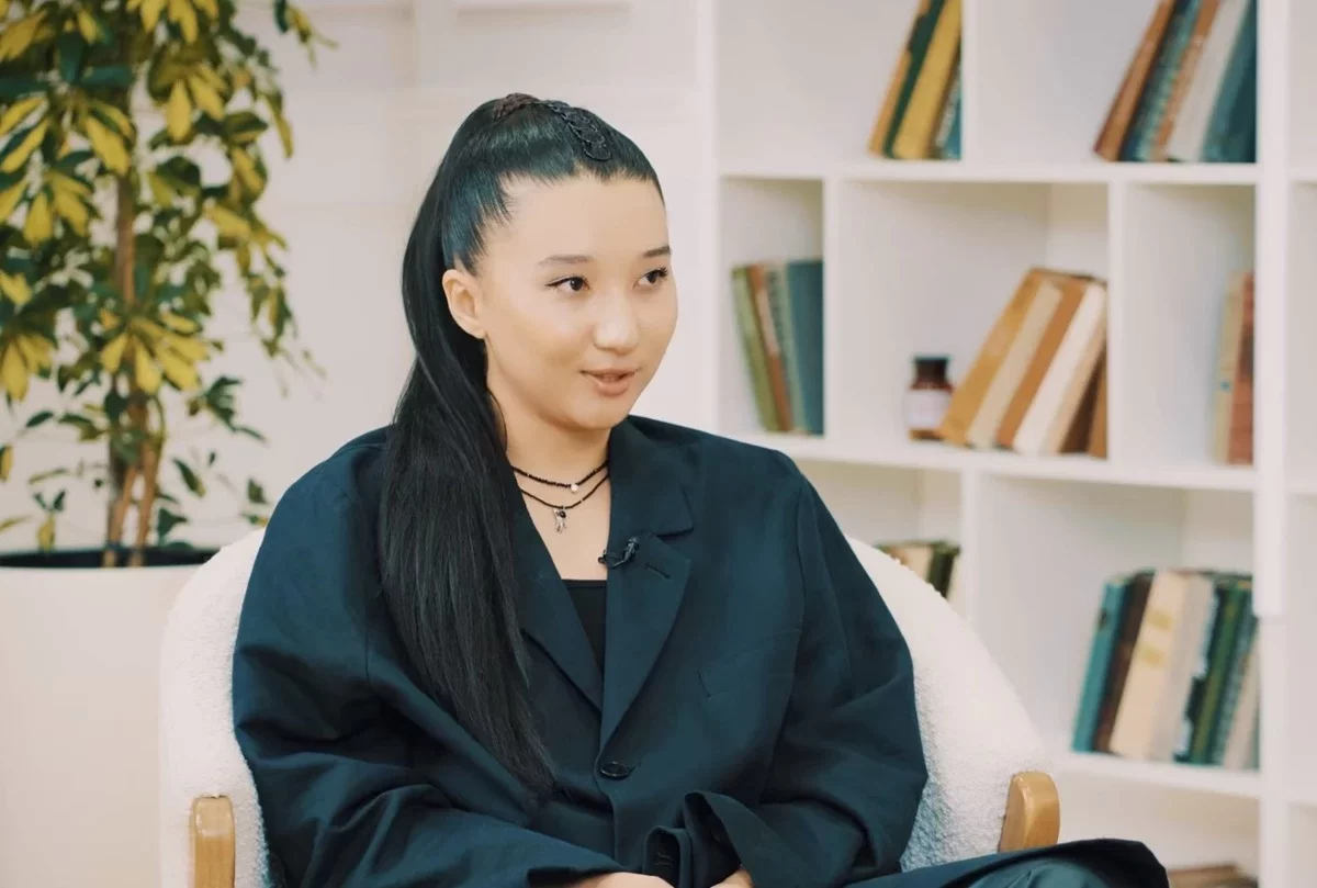 "Көңілімді тапқысы келетін жігіттер көп": Ayree екі жыл кездескен сүйіктісі туралы айтты