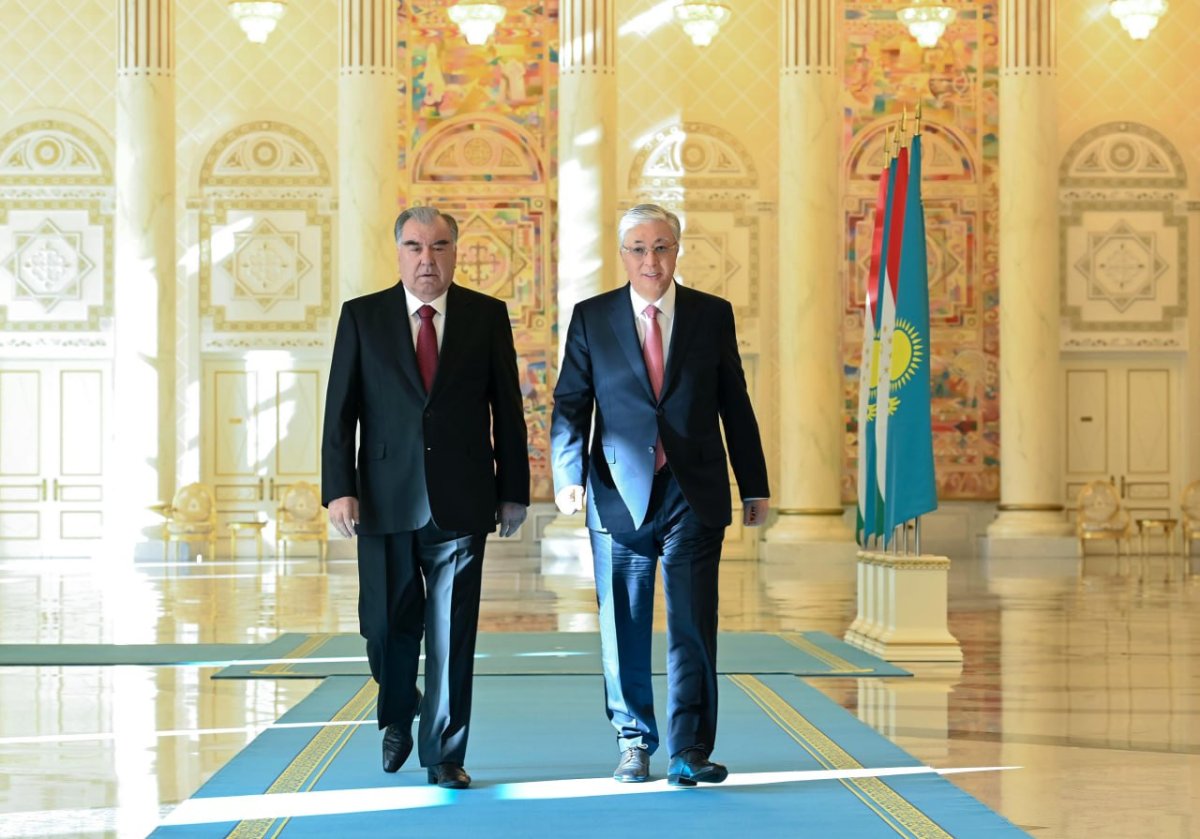 Я очень высоко ценю Ваш визит: о чем говорили Токаев и Рахмон в Акорде