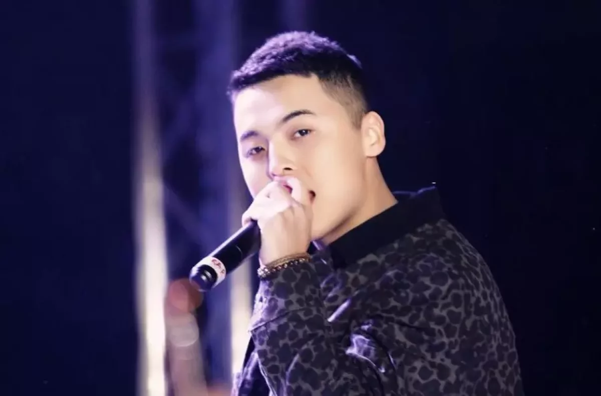 "Қыздарыңыз қаншадан болып жатыр?" Танымал әнші қызық сұрақ қойған оқырманына жауап берді