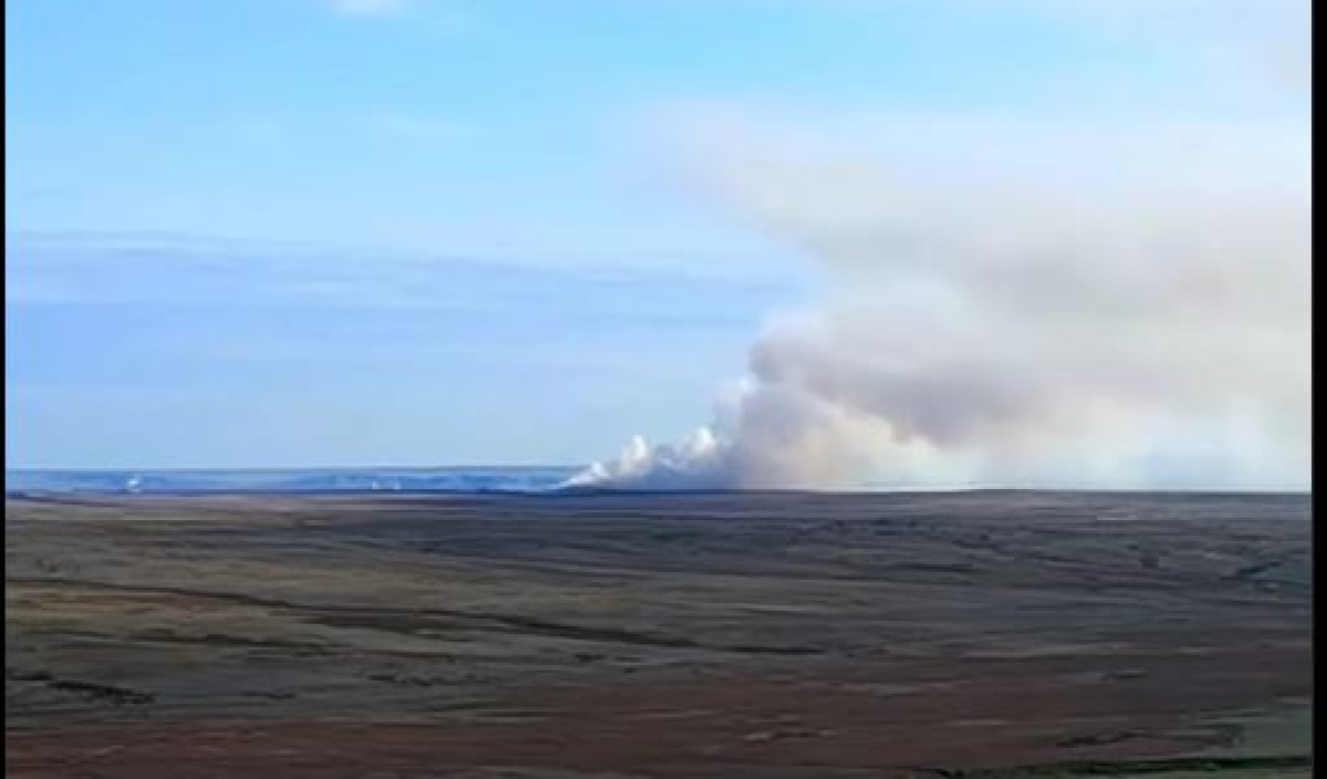 "Устали травиться дымом": в Актобе снова горит мусорный полигон