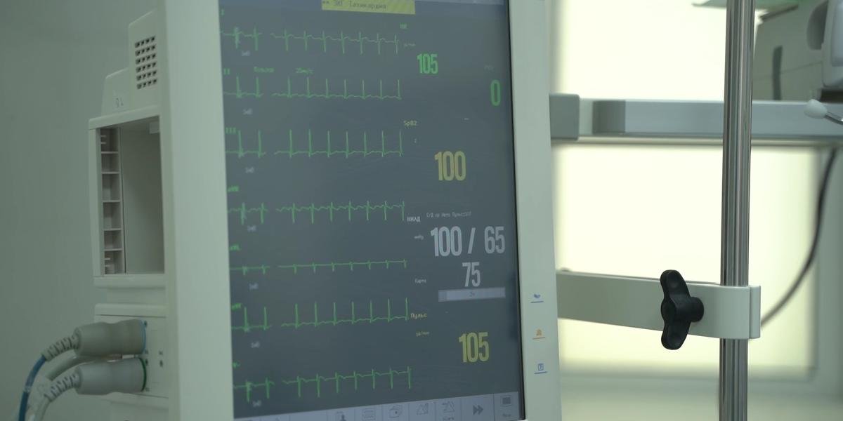 Массовое отравление в Караганде: скончался еще один ребенок