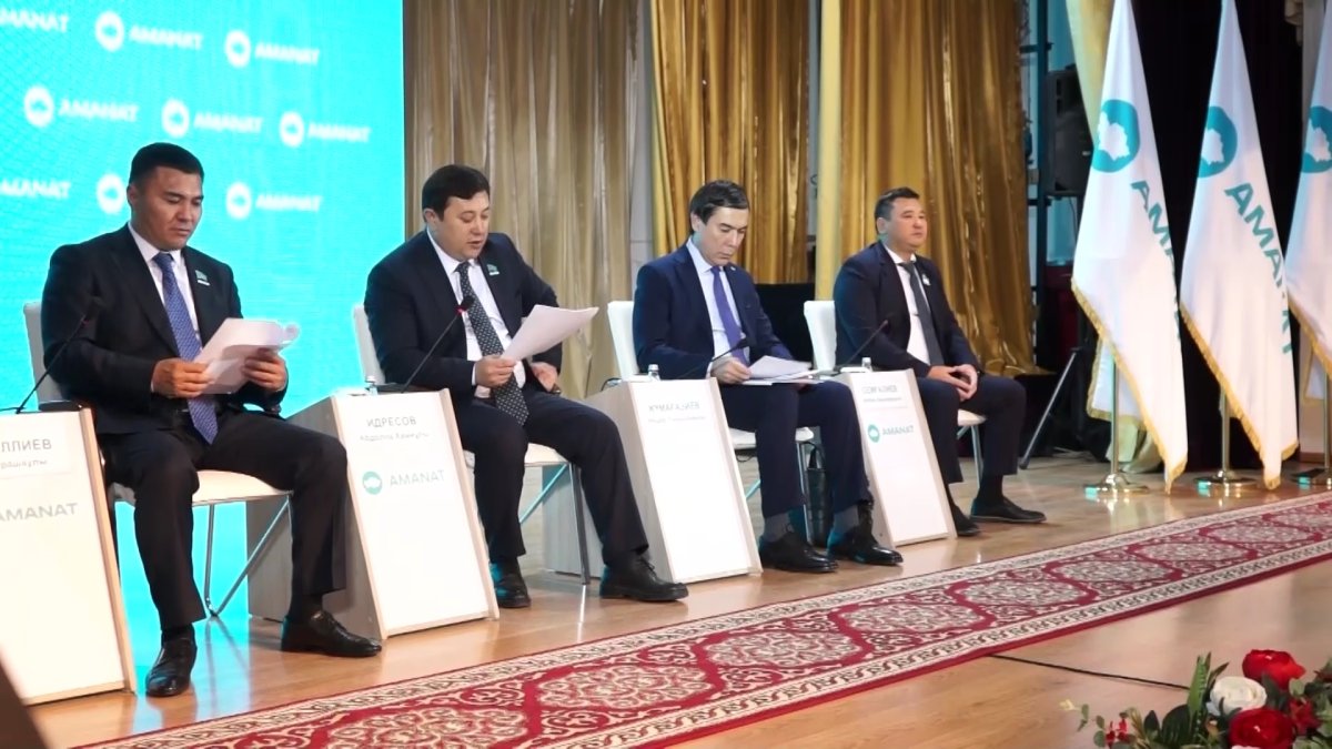 Атырауда заңсыз жекелендірілген немесе пайдаланылмай жатқан 131 жер учаскесі қайтарылды