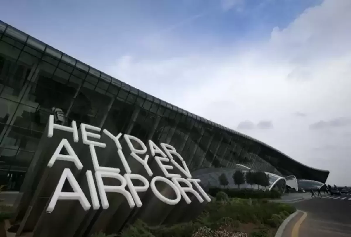 Алматыдан Тбилисиге бет алған ұшақ найзағайдан Бакуге қонуға мәжбүр болды