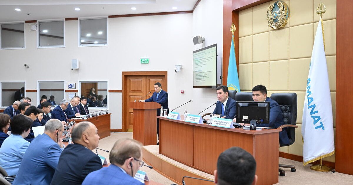 Қазіргі жағдайда Президенттің бағытын одан әрі қолдау қажет – Никита Шаталов