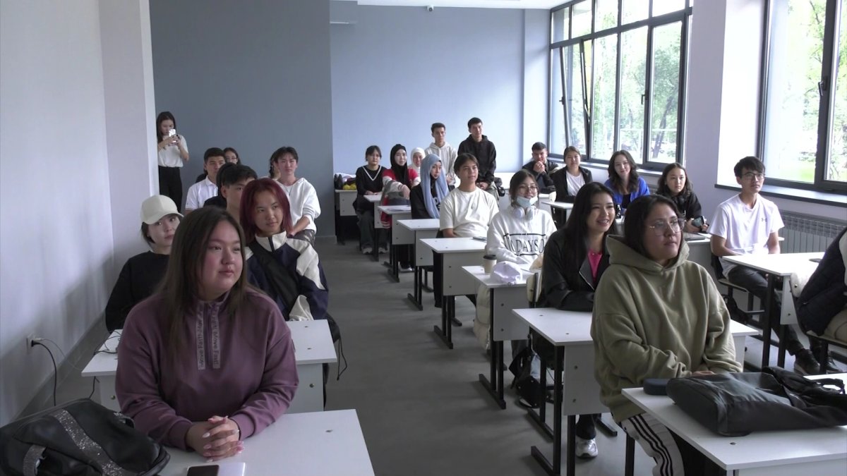 Алматыда 4 мыңға жуық жас 20 қысқамерзімді курс бойынша білім алды