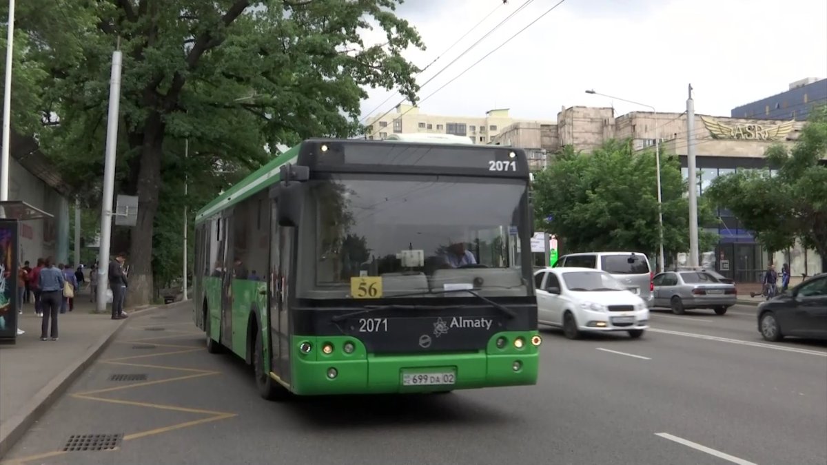 Порно в автобусах, порно в транспорте онлайн, популярное за всё время