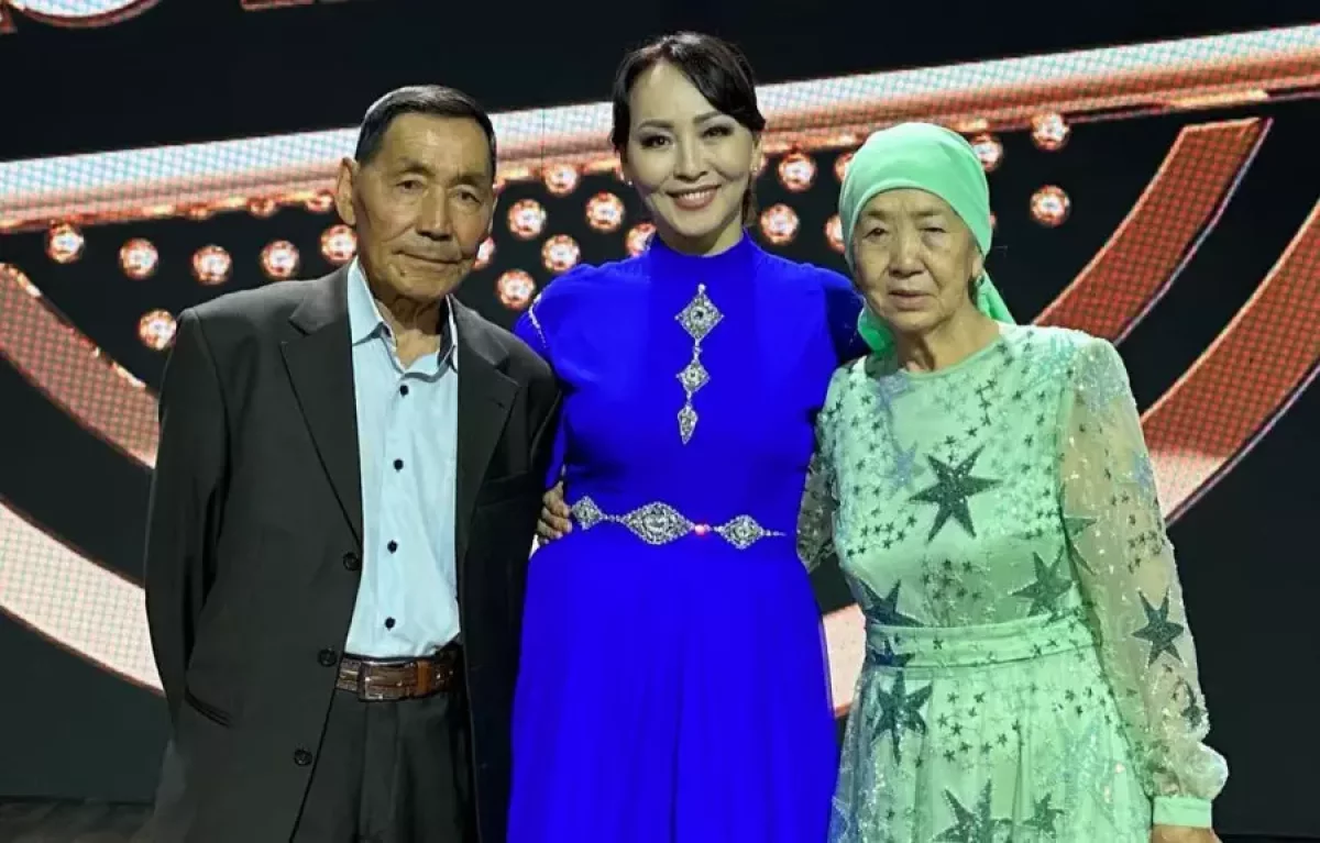 Айгүл Иманбаеваның әкесі өмірден озды