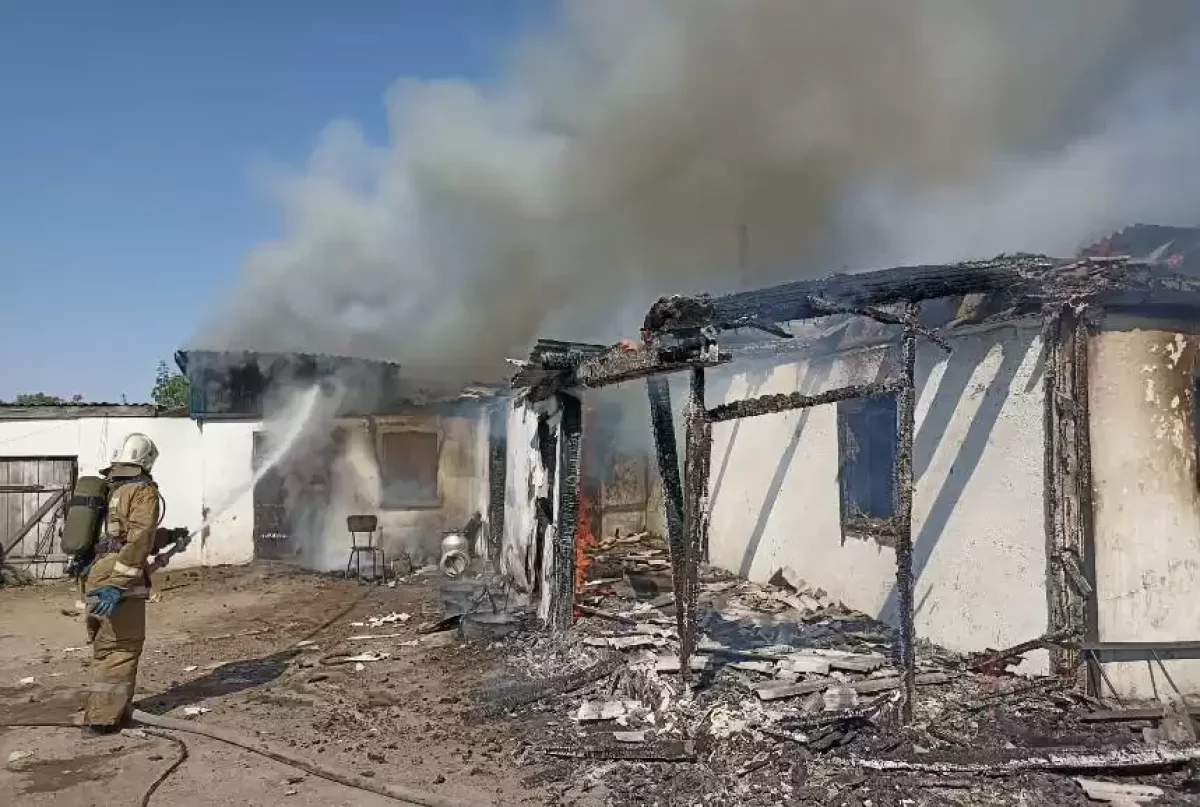 Павлодар облысында жер үй өртеніп, 2 жасар қыз көз жұмды