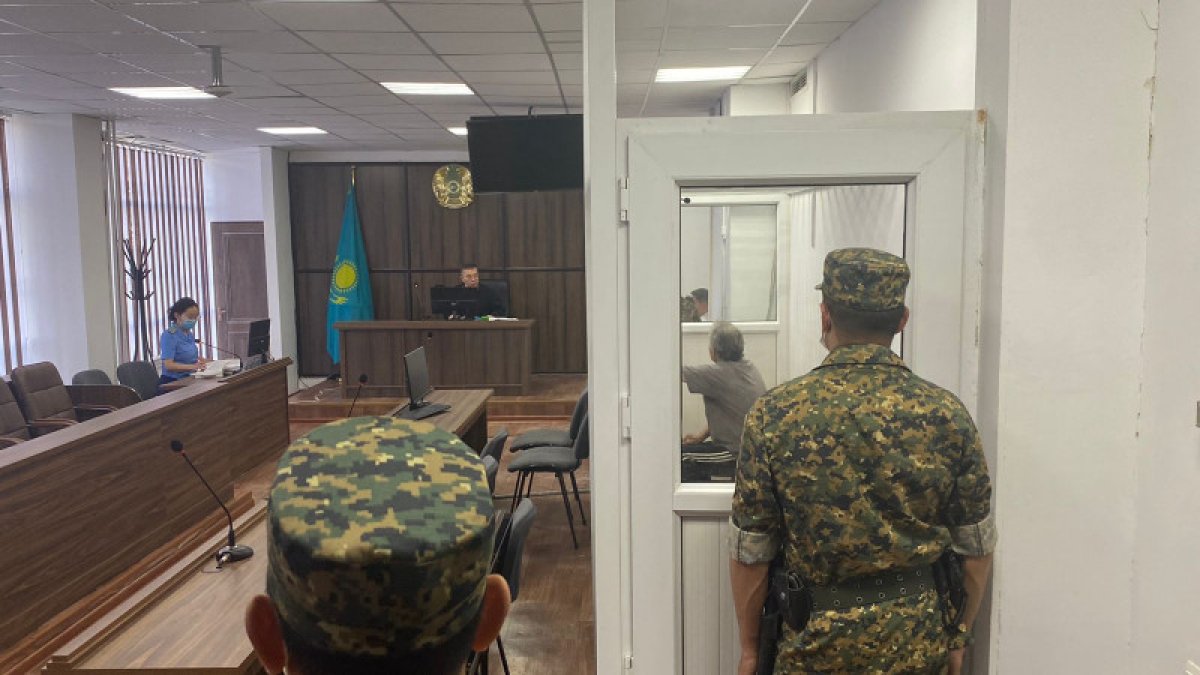 Алматинец обезглавил женщину: стали известны новые подробности