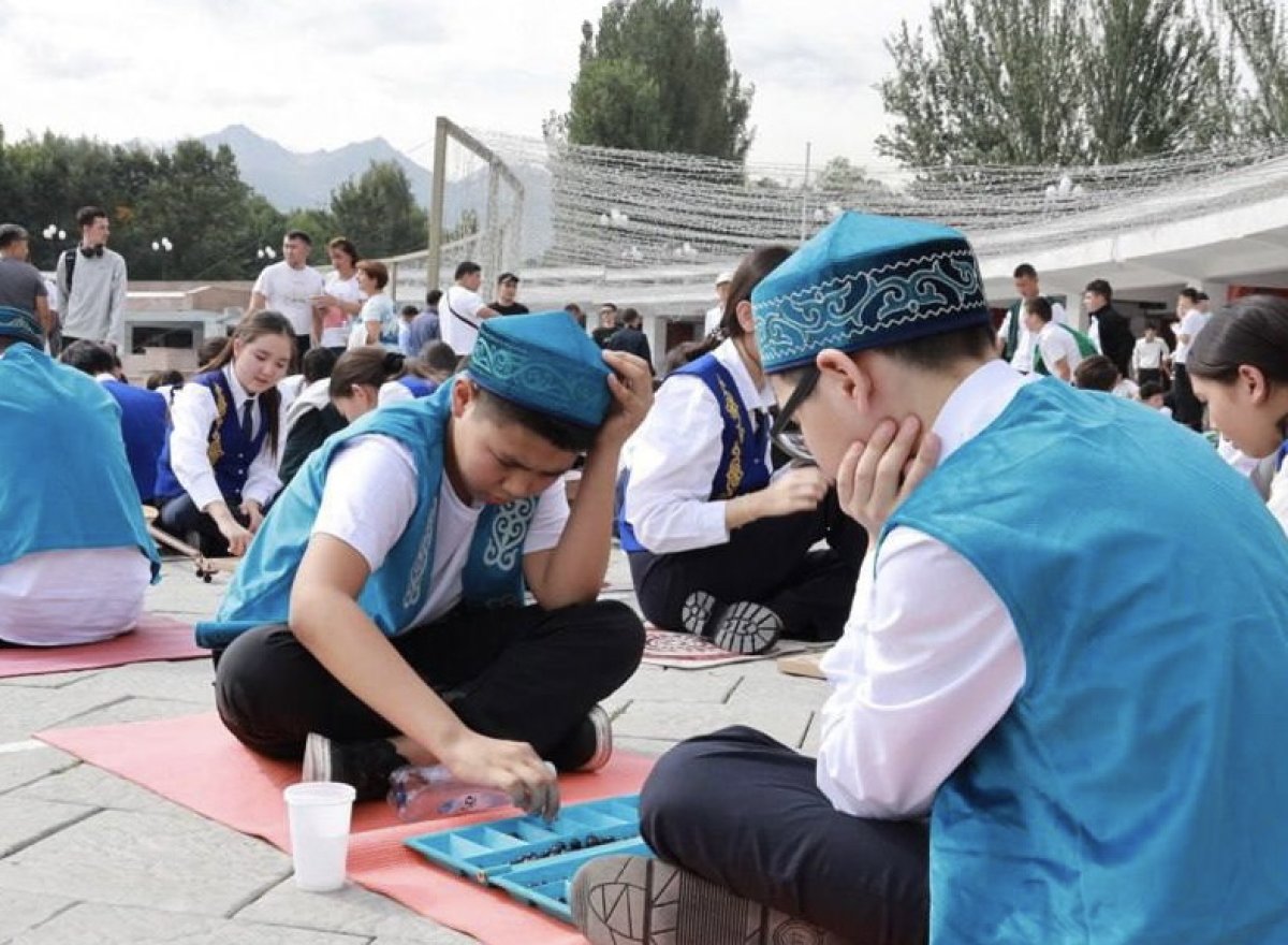 Алматинские школьники установили необычный рекорд