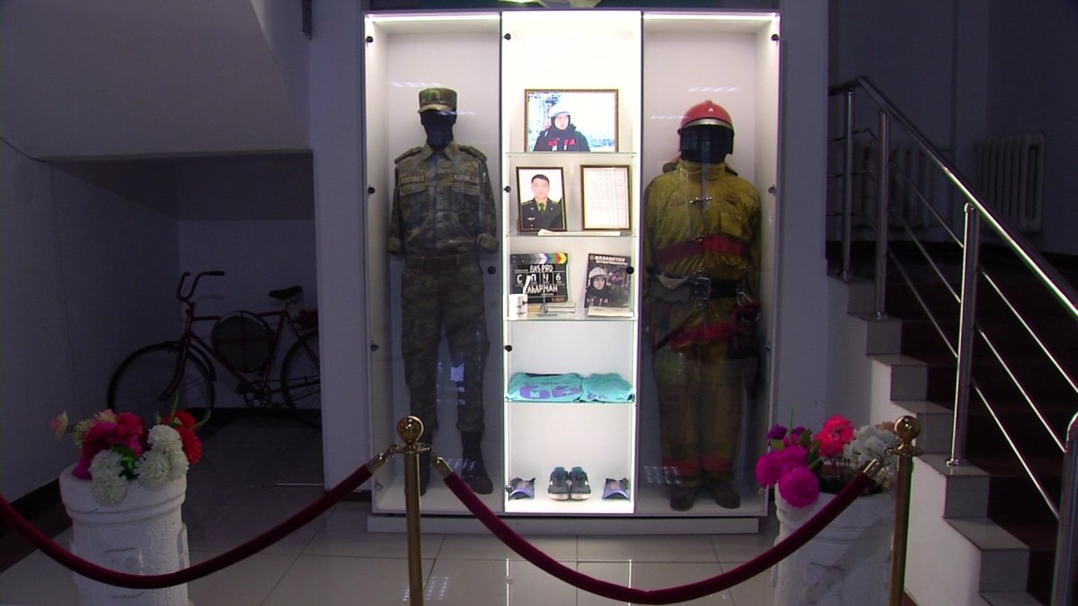 Риск ради людей - это было в его характере: друзья и родные о погибшем пожарном А. Забикулине