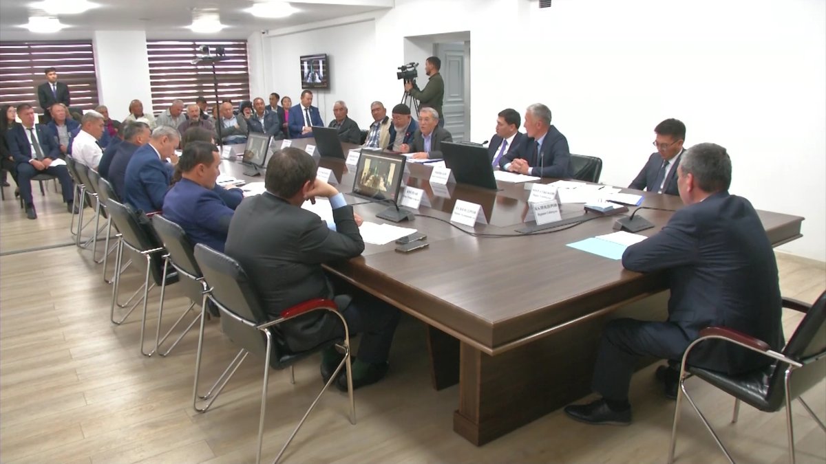 Жамбылда 24 жыл бұрын жабылған кәсіпорын жұмысшылары өтемақы талап етуде