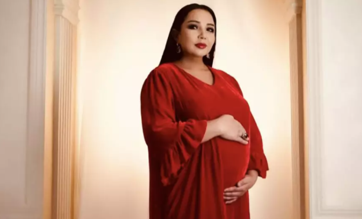 "Үмітімізді үзген едік". 45 жастағы Алтынай Жорабаева жүкті екенін айтты