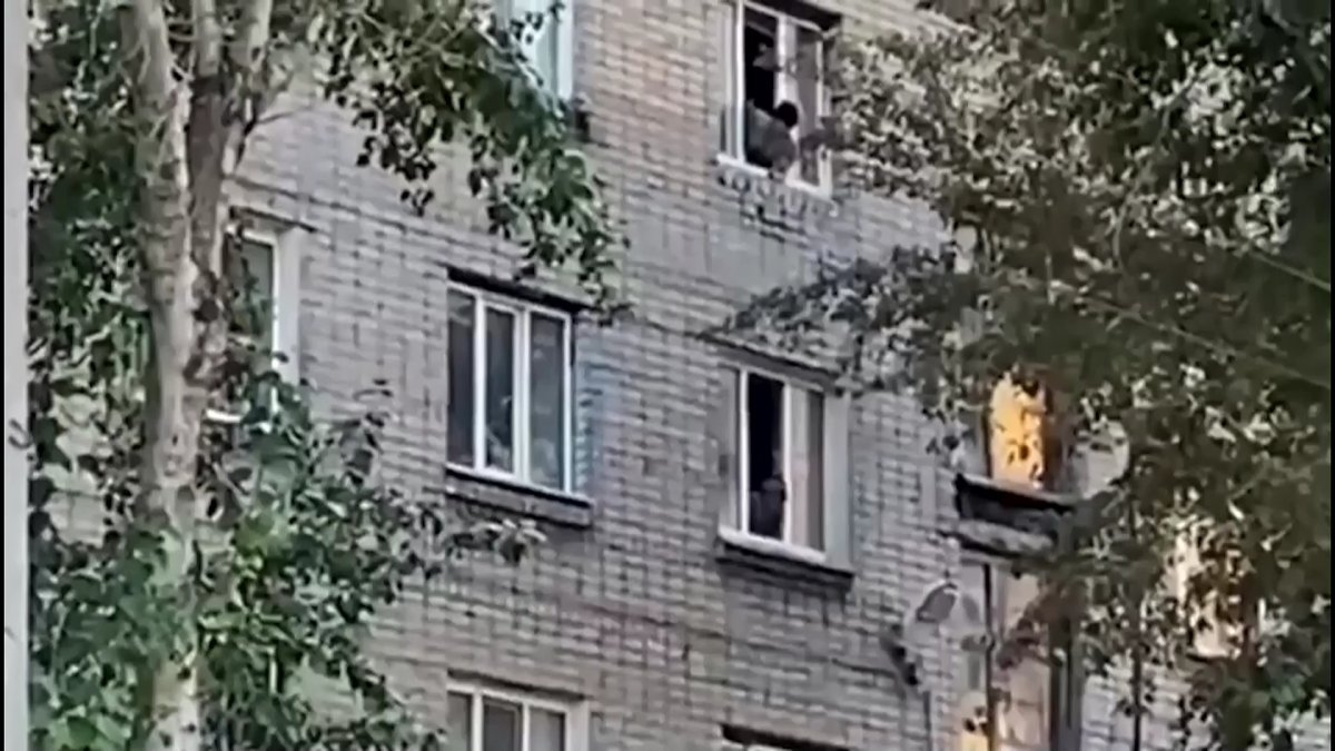 Қызылжар тұрғыны  жаңа туған нәрестесін бесінші қабаттан лақтырмақшы болған