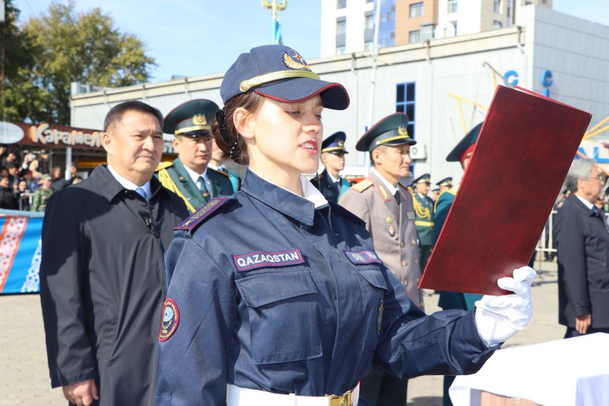 Девушек впервые приняли на обучение в Академию гражданской защиты МЧС РК -  Телеканал «Астана»