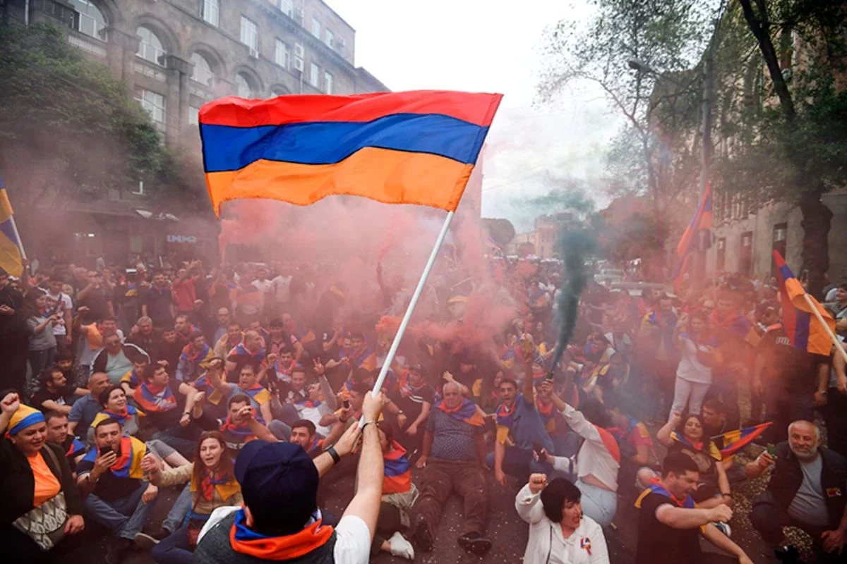 Еревандағы митинг кезінде 45 адам ұсталды