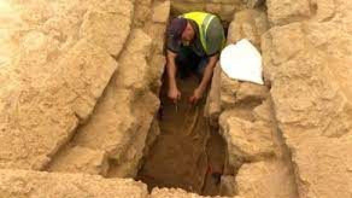 Палестинада 20 ғасыр бұрынғы табыт табылды