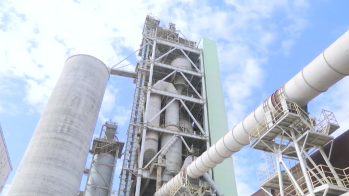 Семнадцатилетний ученик монтажника погиб на цементном заводе в Карагандинской области